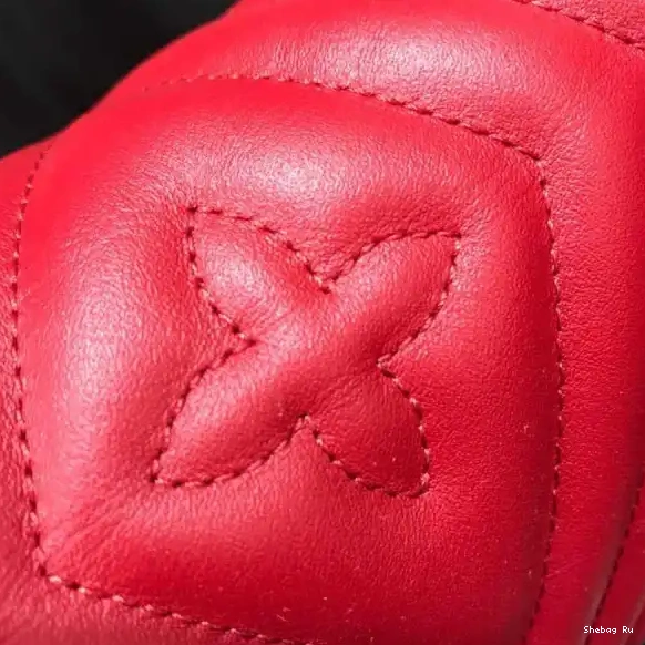 BUMBAG WAVE VUITTON NEW LOUIS 0522